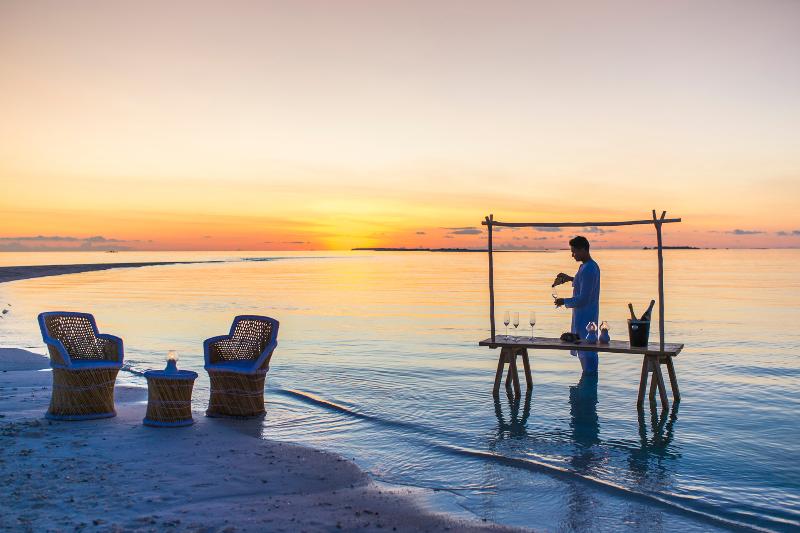 Four Seasons Resort Maldives at Landaa Giraavaru - Toplantı