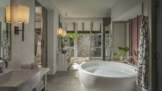 Four Seasons Resort Maldives at Landaa Giraavaru fotoÄŸrafÄ±