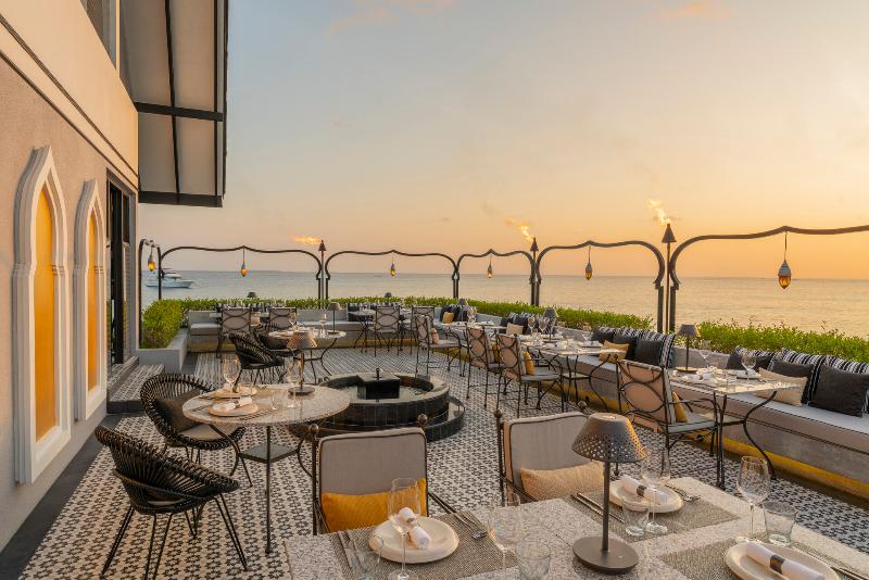 Four Seasons Resort Maldives at Landaa Giraavaru - Restoran