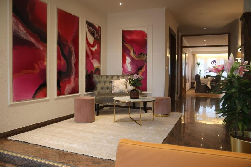 Hotel Boutique Beckenlehner - Lobi