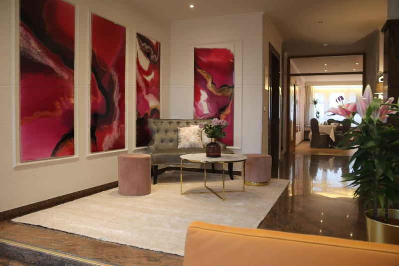 Hotel Boutique Beckenlehner - Lobi