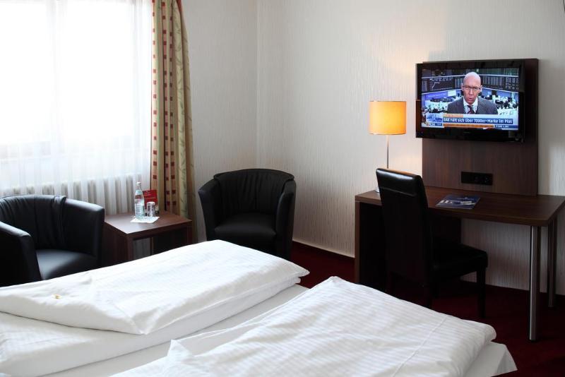 Lobinger Hotel Weisses Ross - Genel