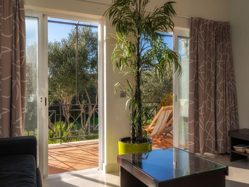 Colina Verde Resort - Oda
