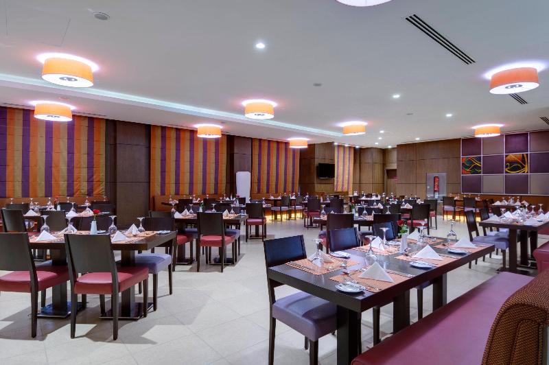 Crowne Plaza Madinah - Restoran