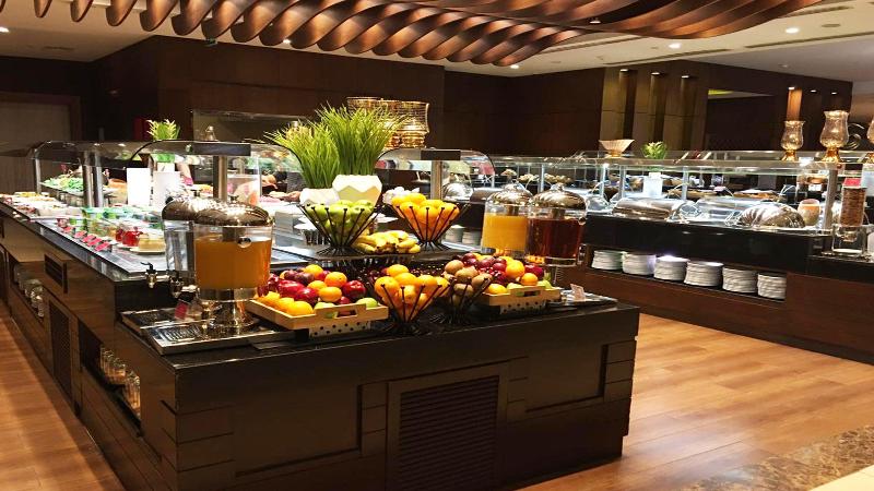Crowne Plaza Madinah - Restoran