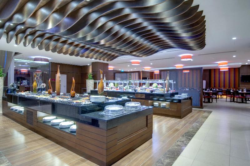 Crowne Plaza Madinah - Restoran