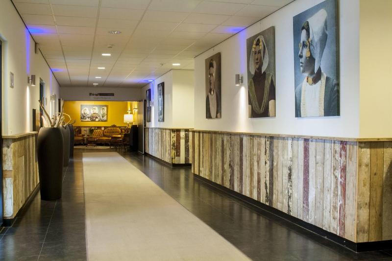 Strandhotel Westduin - Lobi