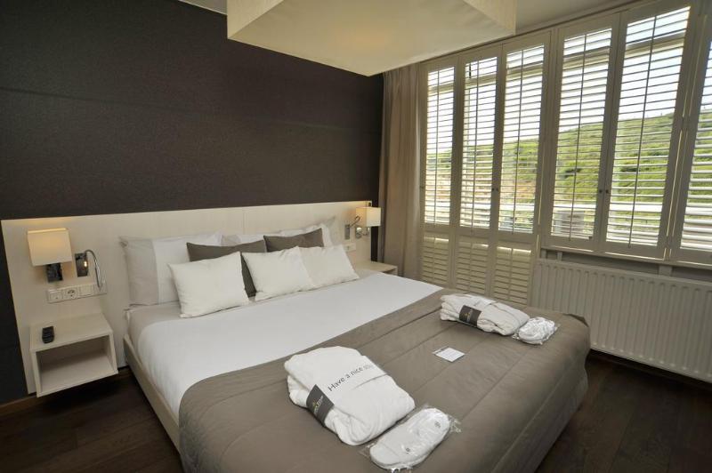 Strandhotel Westduin - Genel