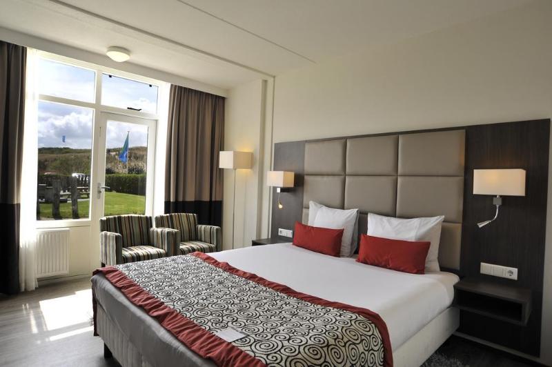 Strandhotel Westduin - Genel