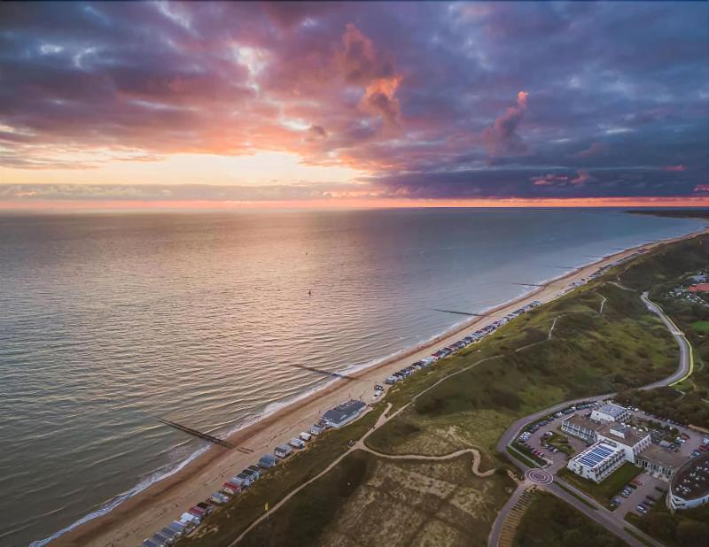 Strandhotel Westduin - Genel