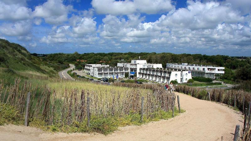 Strandhotel Westduin - Genel