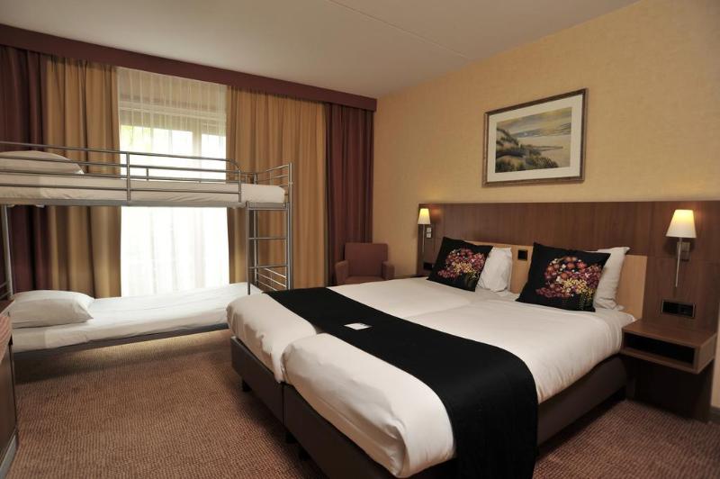 Strandhotel Westduin - Genel