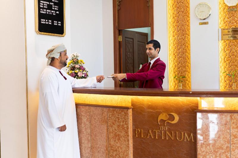 The Platinum Hotel - Lobi