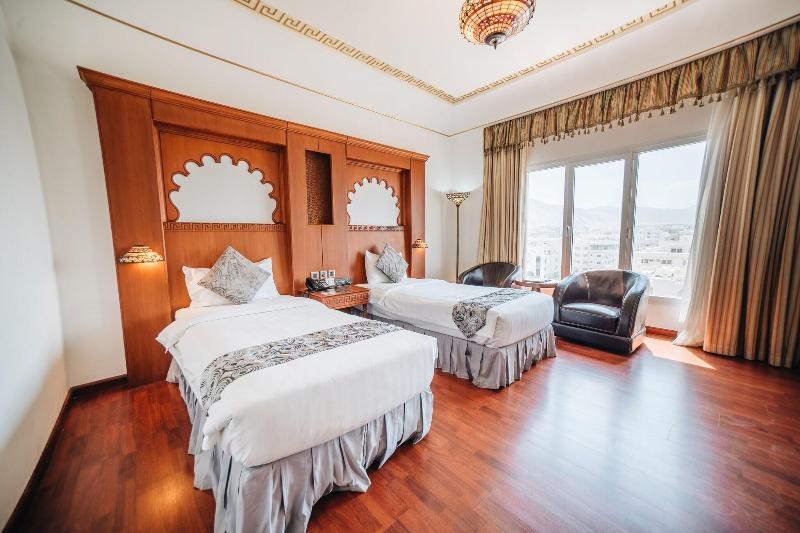 The Platinum Hotel - Lobi