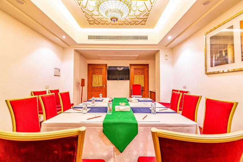 The Platinum Hotel - Toplantı