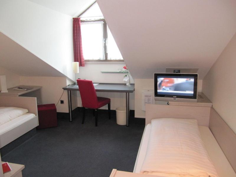Hotel Schiller - Oda
