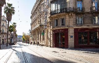 Royal Hotel