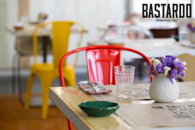Internacional Design Hotel - Restoran