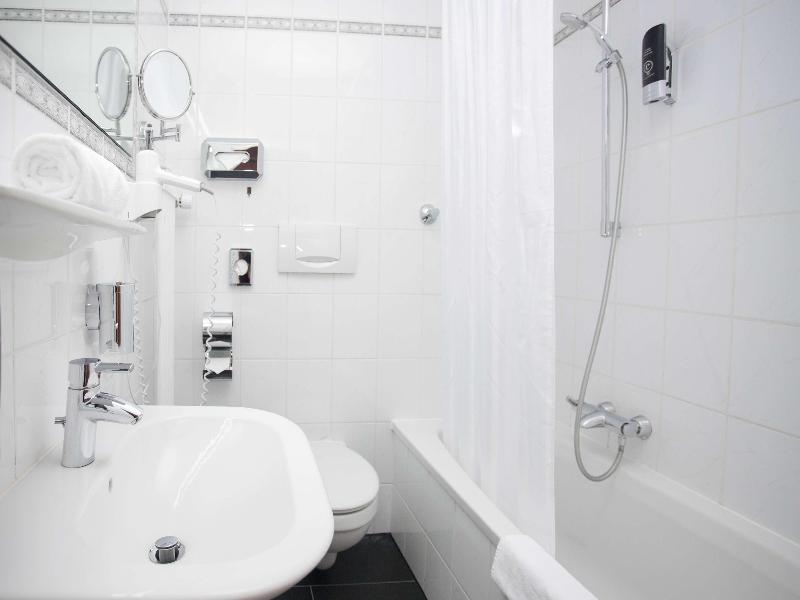 Centro Hotel Mondial Munchen Trademark Collection - Oda