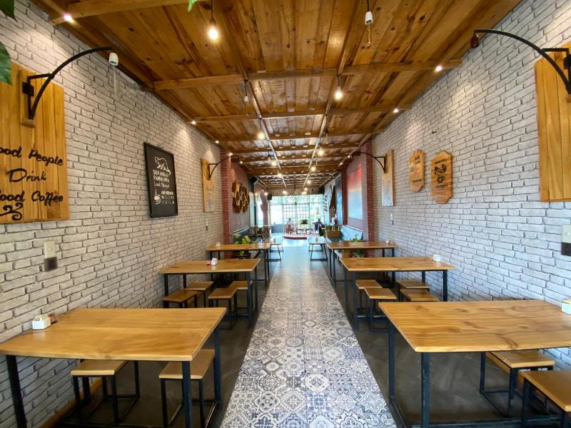 Khas Parapat - Restoran