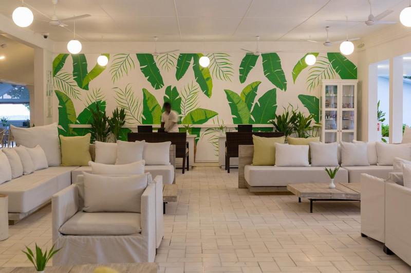 Equator Village - Lobi
