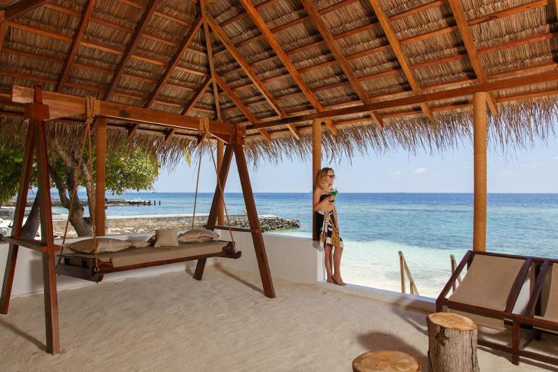 Equator Village - Genel