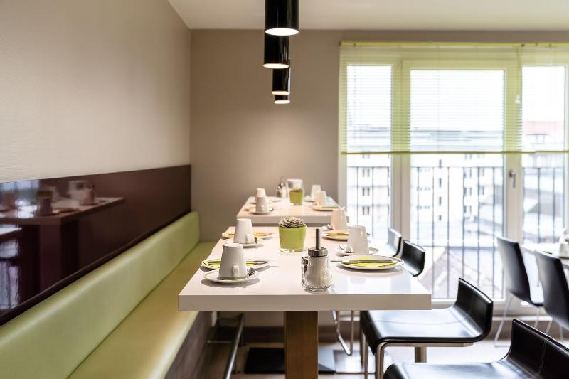Hotel Demas City - Restoran