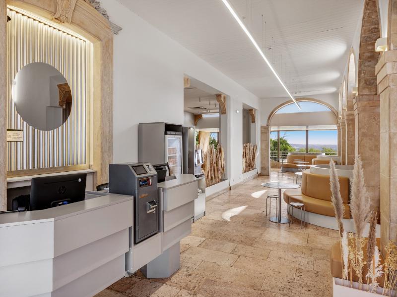 B&B Hotel Sado Setúbal - Lobi