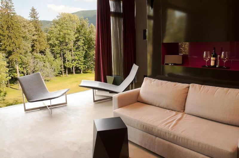 Miura Hotel - Genel