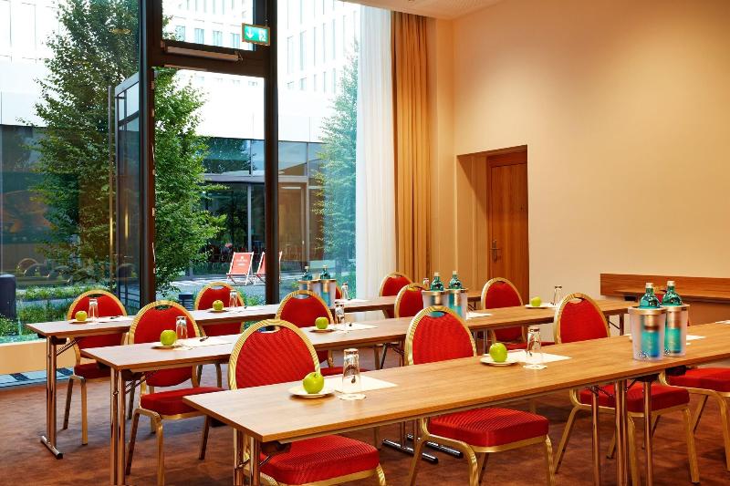 H4 Hotel München Messe - Toplantı
