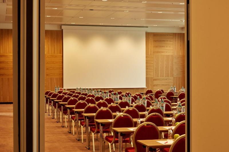 H4 Hotel München Messe - Toplantı