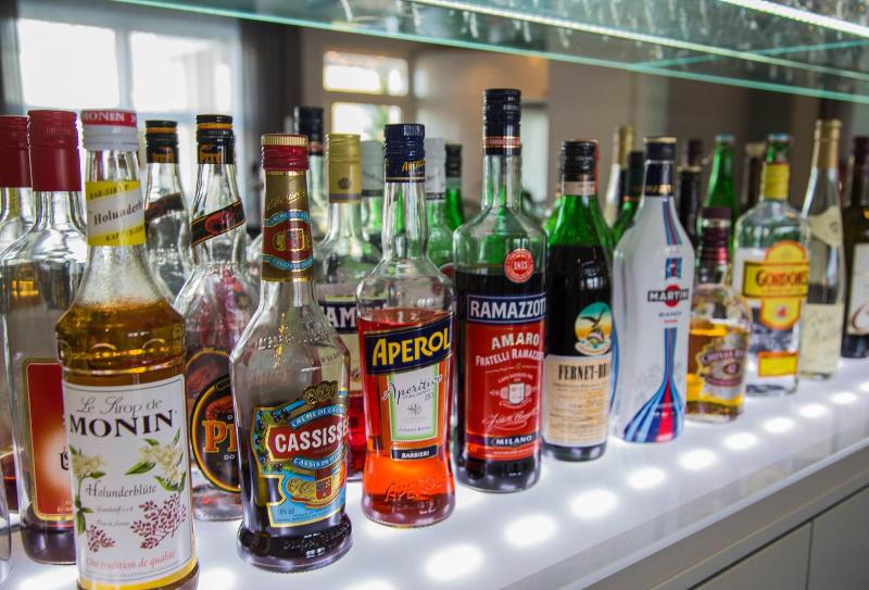 City Partner Alarun - Bar