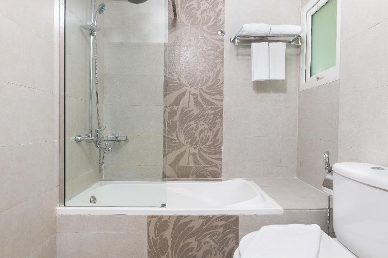 Al Hail Waves Hotel Managed By Centara - Oda