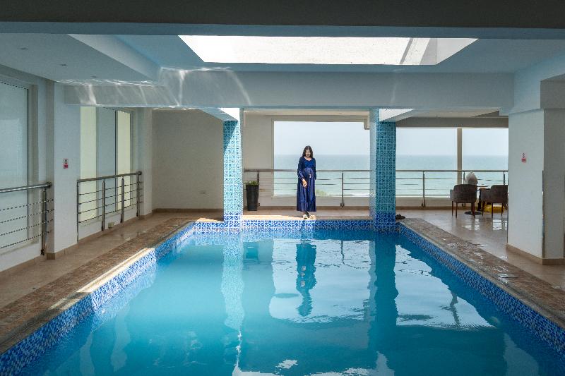 Al Hail Waves Hotel Managed By Centara - Havuz
