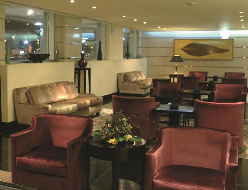 Anwar Al Madinah Movenpick - Lobi