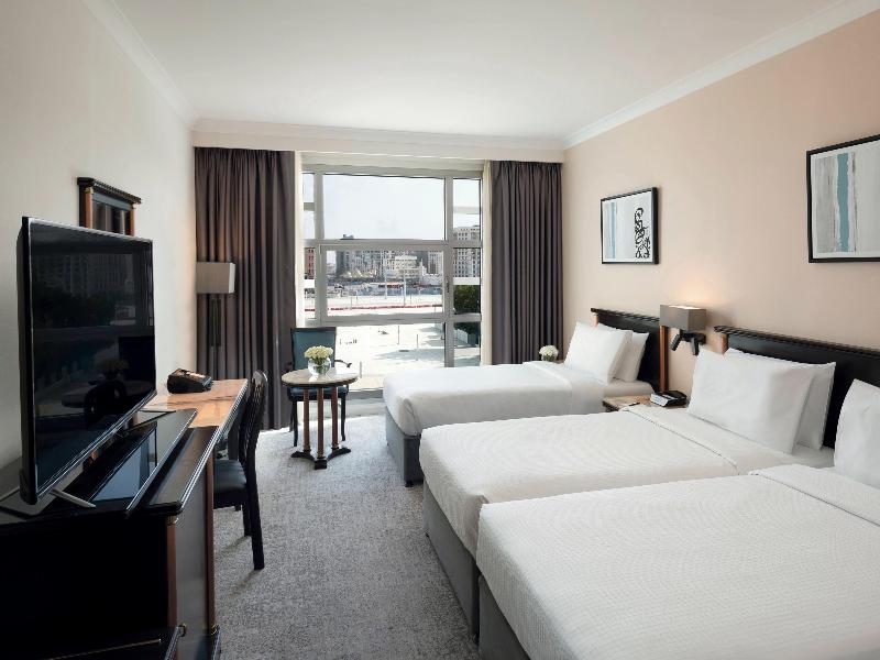 Anwar Al Madinah Movenpick - Oda