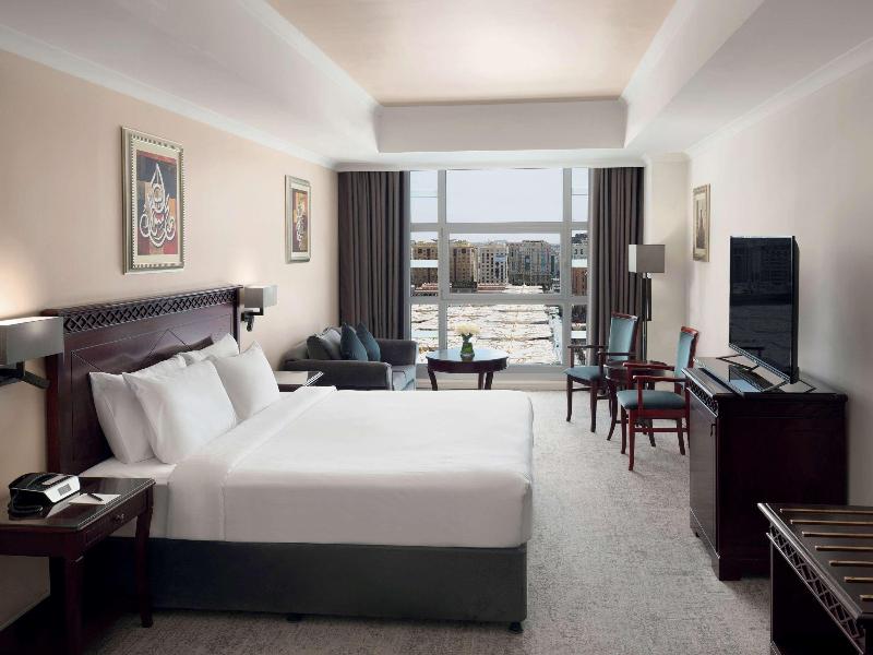 Anwar Al Madinah Movenpick - Oda
