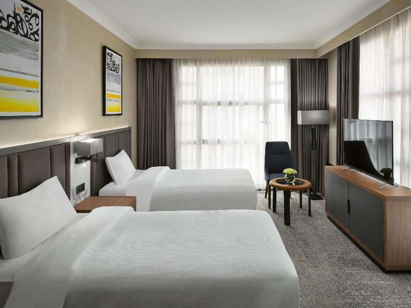 Anwar Al Madinah Movenpick - Oda