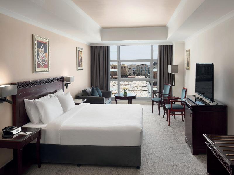 Anwar Al Madinah Movenpick - Oda
