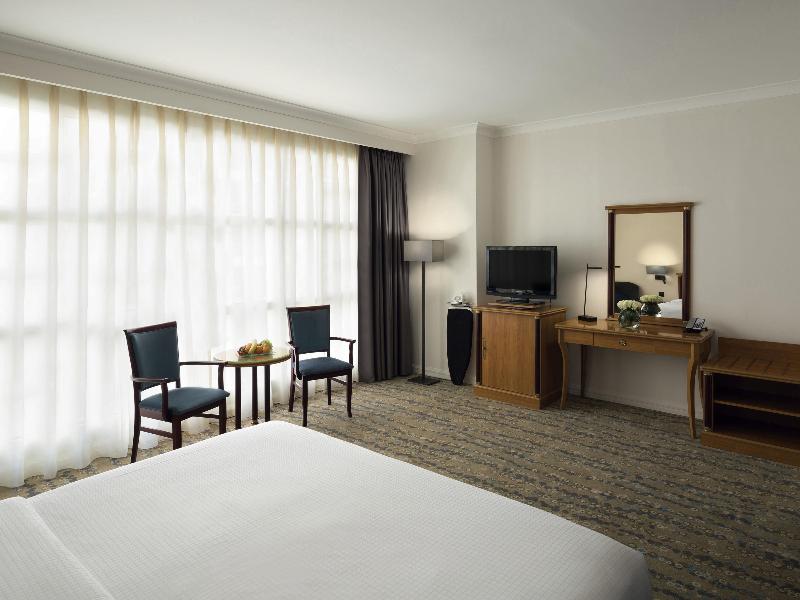 Anwar Al Madinah Movenpick - Oda