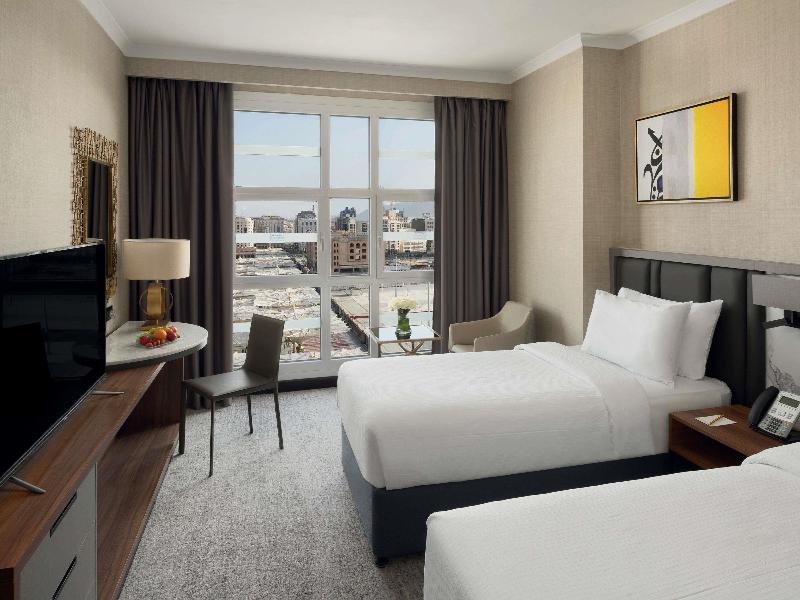 Anwar Al Madinah Movenpick - Oda