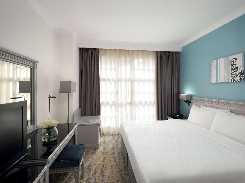 Anwar Al Madinah Movenpick - Oda