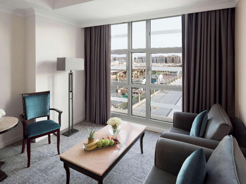 Anwar Al Madinah Movenpick - Oda