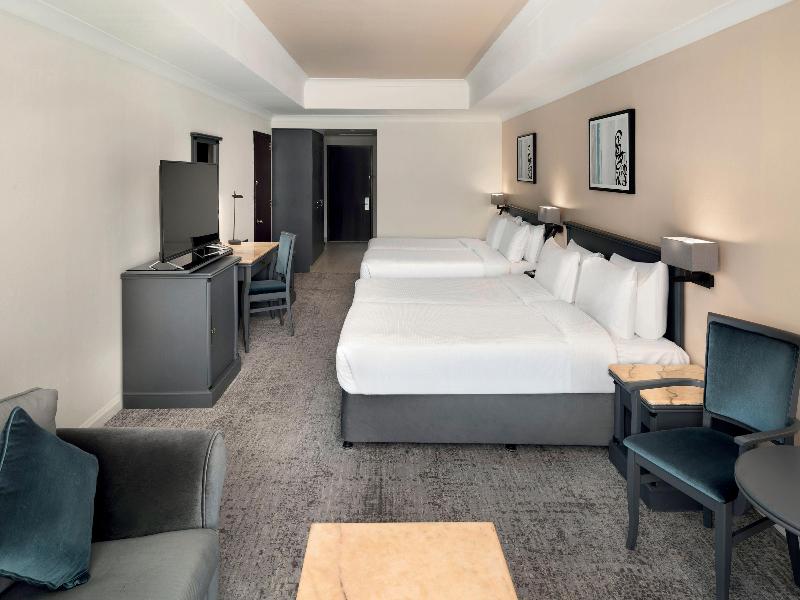 Anwar Al Madinah Movenpick - Oda