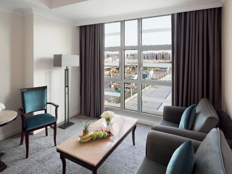 Anwar Al Madinah Movenpick - Oda