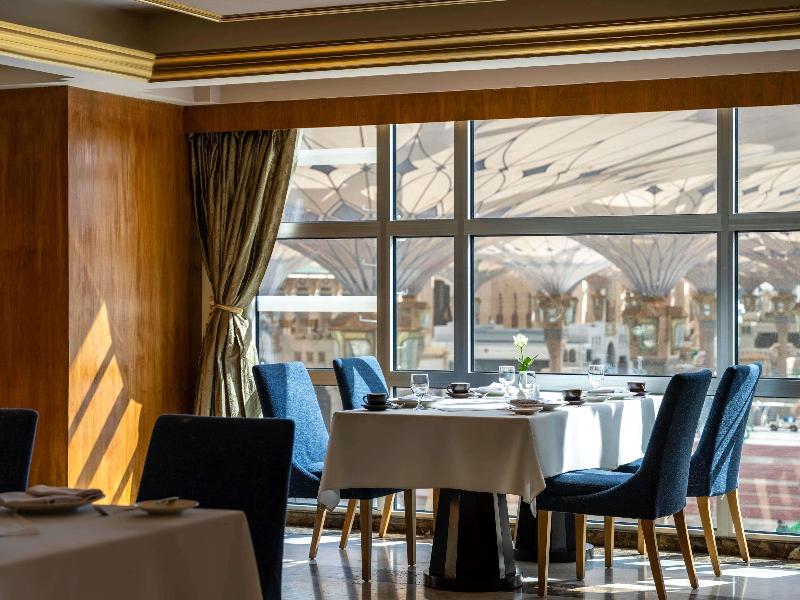 Anwar Al Madinah Movenpick - Restoran