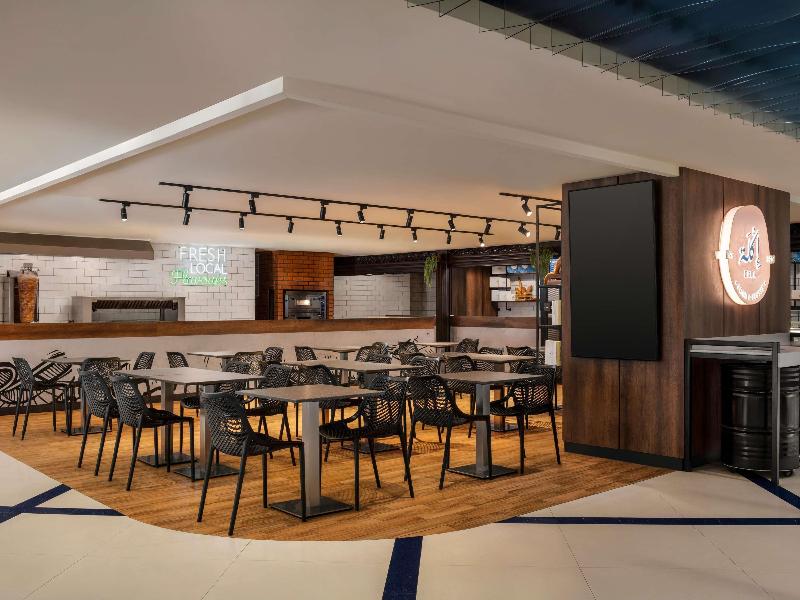 Anwar Al Madinah Movenpick - Restoran