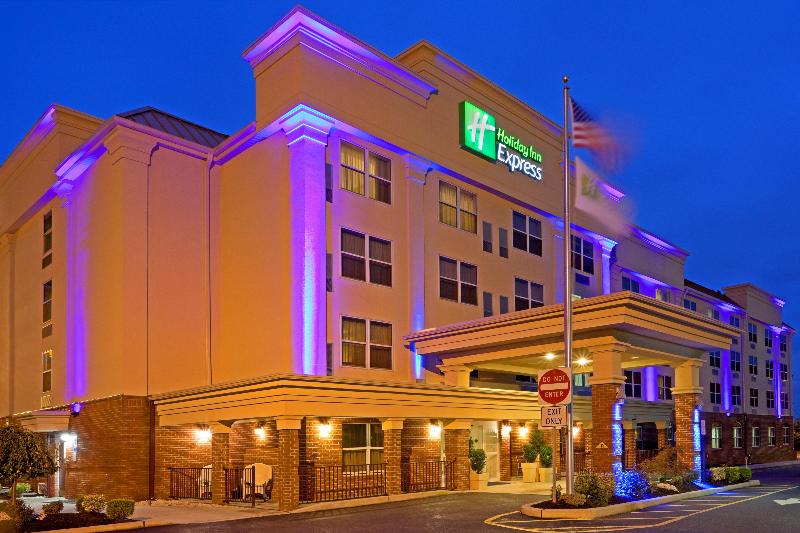 Holiday Inn Express Woodbridge - Genel