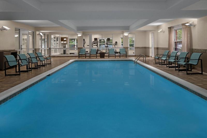 Residence Inn East Rutherford Meadowlands - Havuz