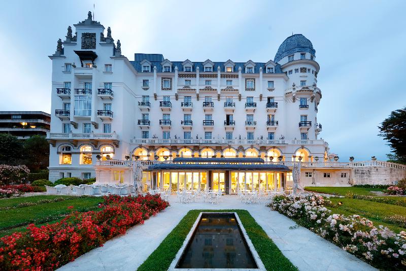Eurostars Hotel Real - Genel